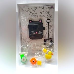 🎄 Black Cat Apple Airpods Case for 1 and 2 with Cord Protectors 🎄